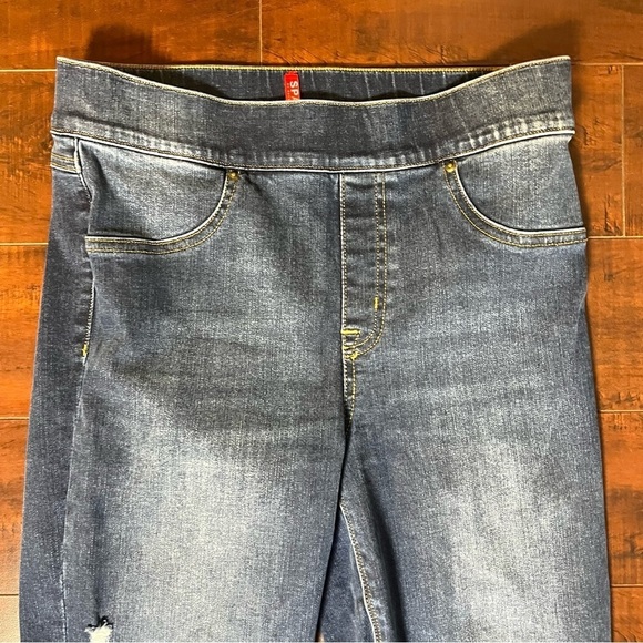 SPANX Denim Leggings Pants High Rise Blue Jean Size Medium - Picture 3 of 10